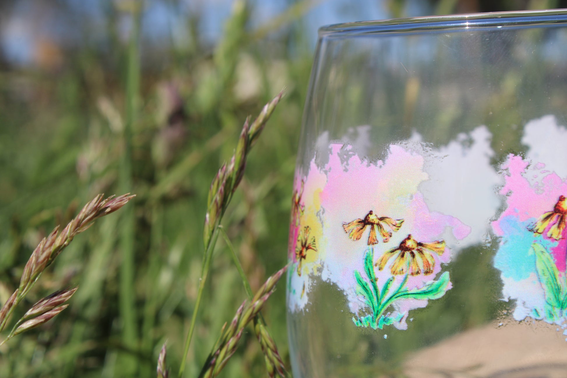 Close Up of our Sisters Not Twins Design on the Stemless Wineglass